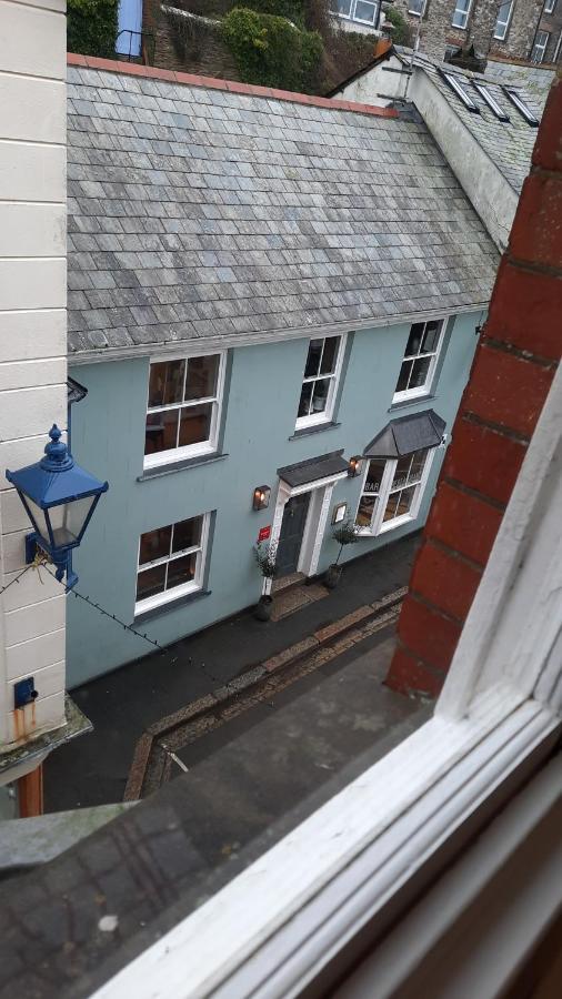 Newly Refurbished 2Nd Floor Apartment Lil Nauti Fowey Exterior photo